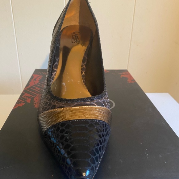 Carlos Santana heel - Picture 2 of 3